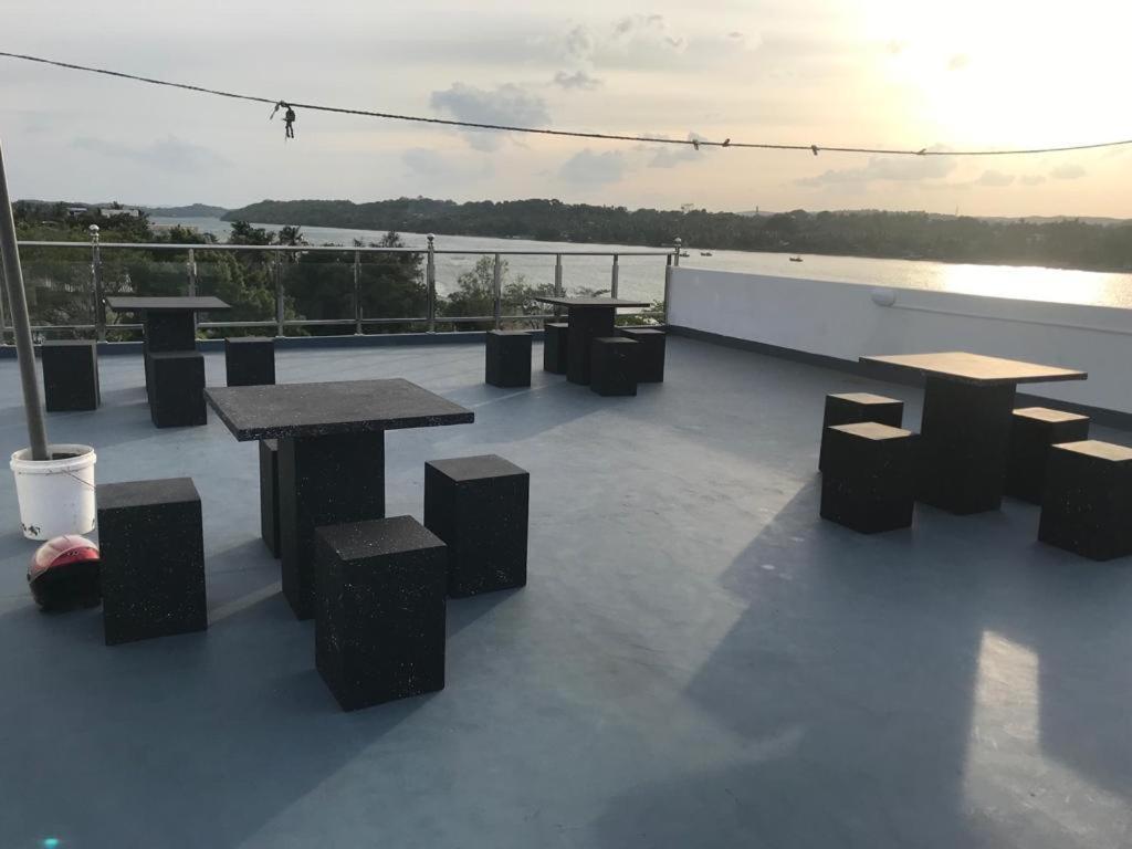 Holiday Villa Trincomalee Kültér fotó