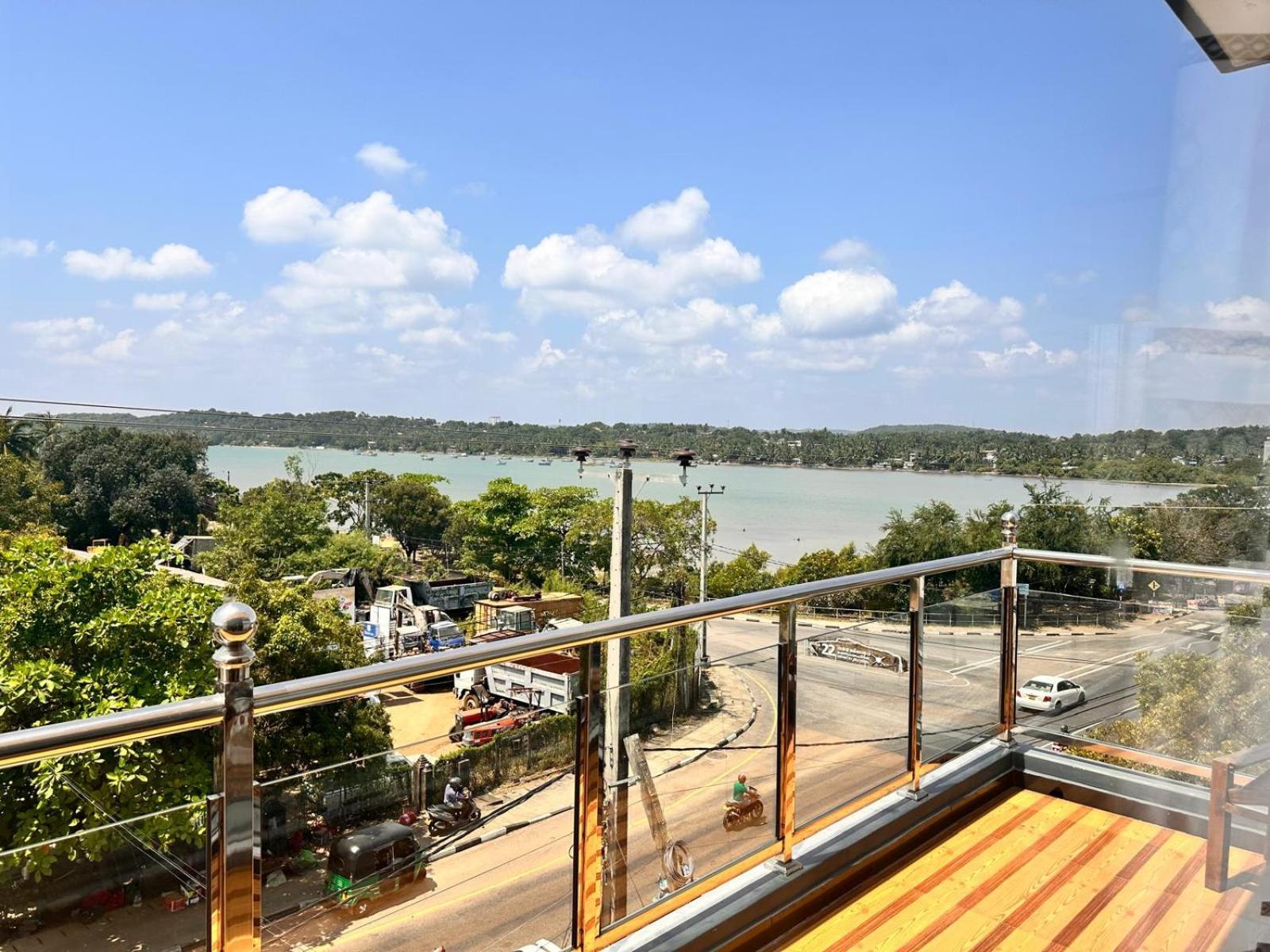 Holiday Villa Trincomalee Kültér fotó