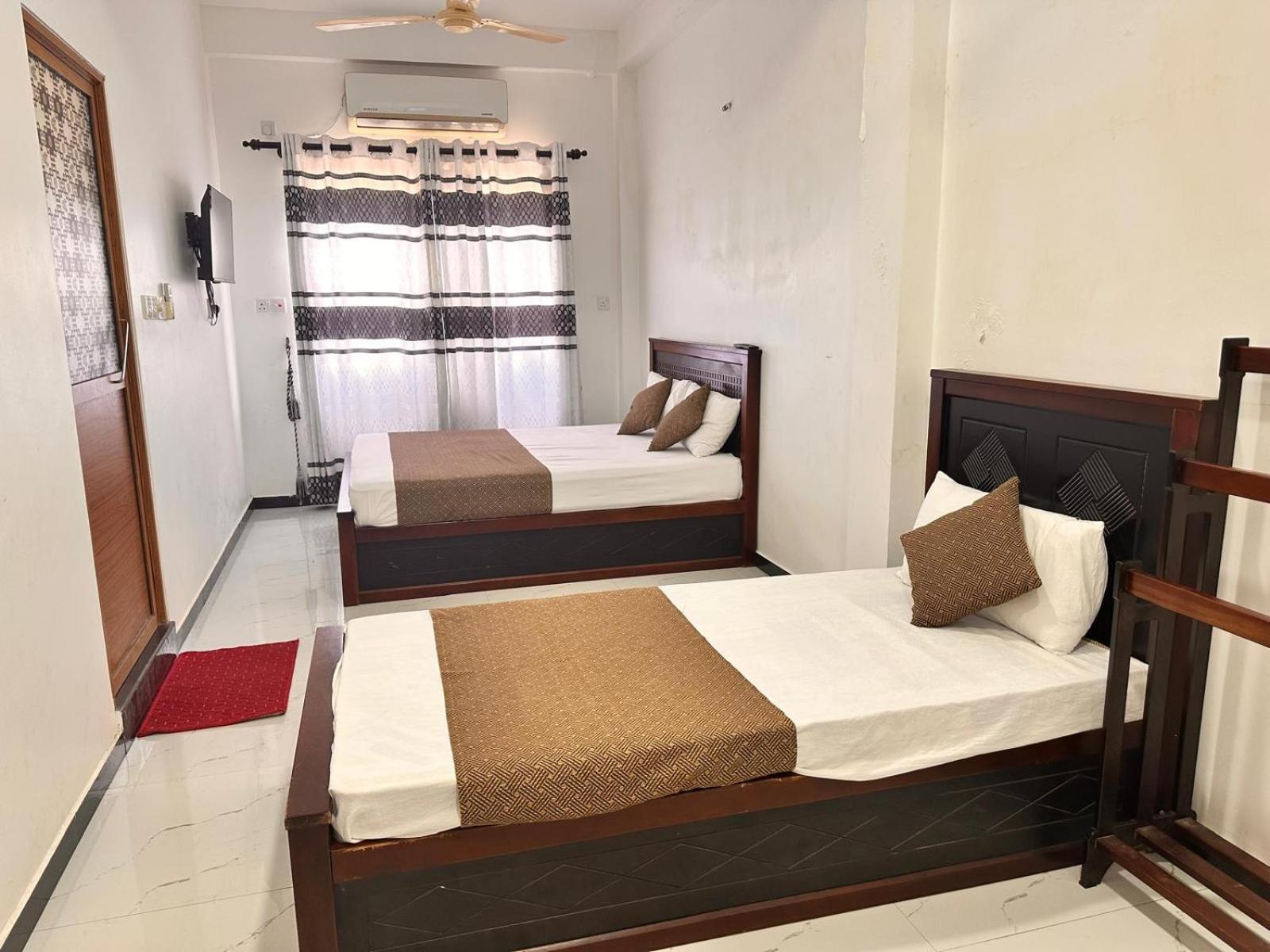Holiday Villa Trincomalee Kültér fotó